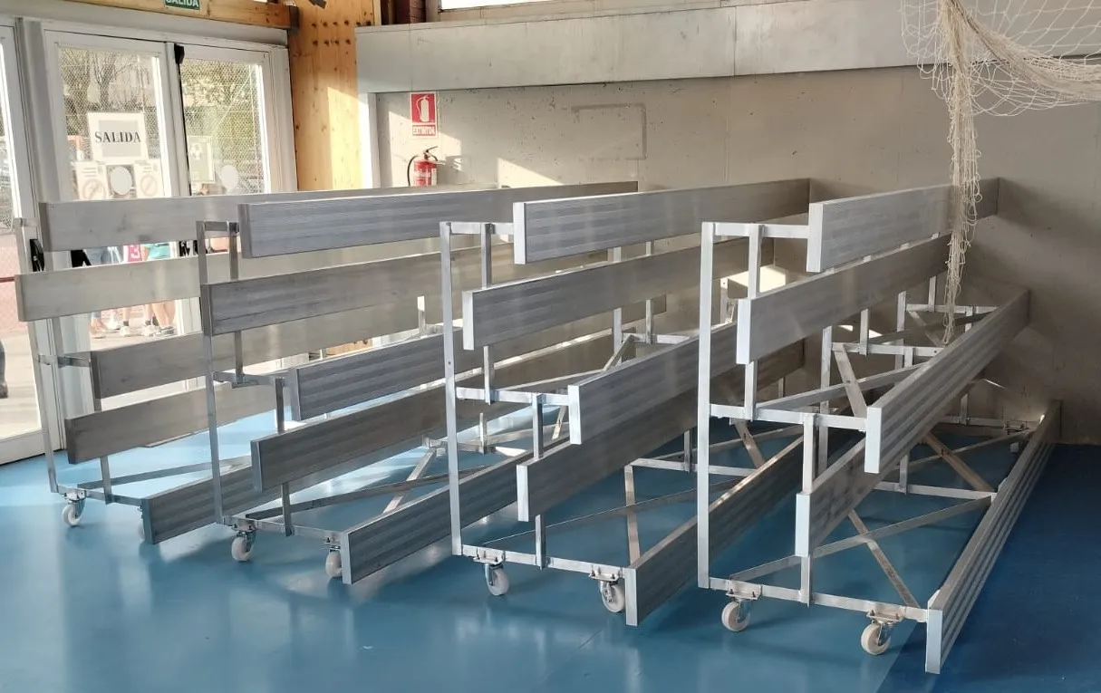 Gradas de aluminio