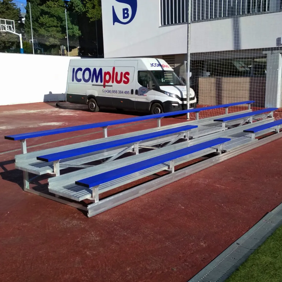 Gradas de aluminio